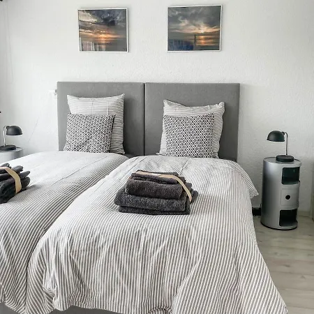 Alibi Aan Zee וייק אן זיי