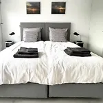 Alibi Aan Zee 度假居 *